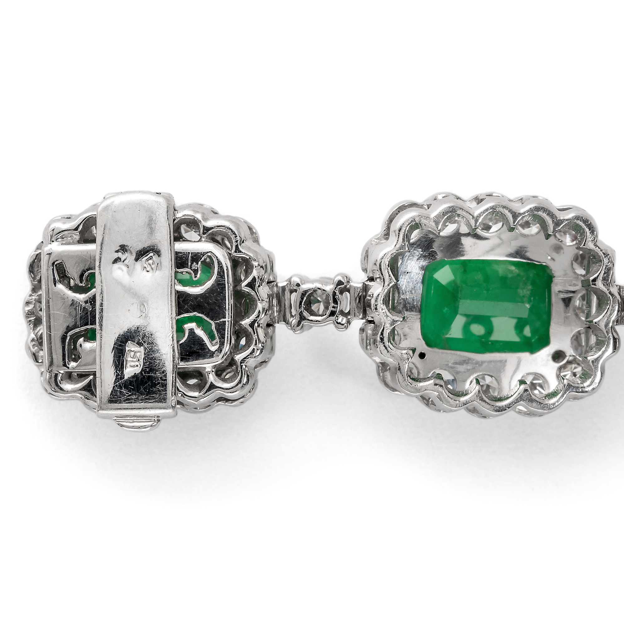 624758-hofer-antikschmuck-Luxurioeses-vintage-Armband-mit-Smaragden-und-Diamanten-in-Weissgold-um-1965-ueppiges-Gruen_8
