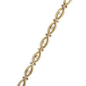 625590-hofer-antikschmuck-Elegantes-Jugendstil-Armband-mit-Diamanten-und-Orientperlen-in-Gold-Deutschland-um-1910-Fliessende-Formen_3