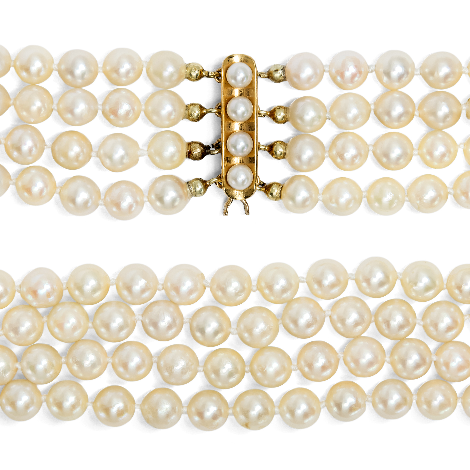 626347-hofer-antikschmuck-Wunderschoenes-vierreihiges-Perlcollier-mit-Goldschliesse-um-1985-Vier-auf-einen-Streich_4