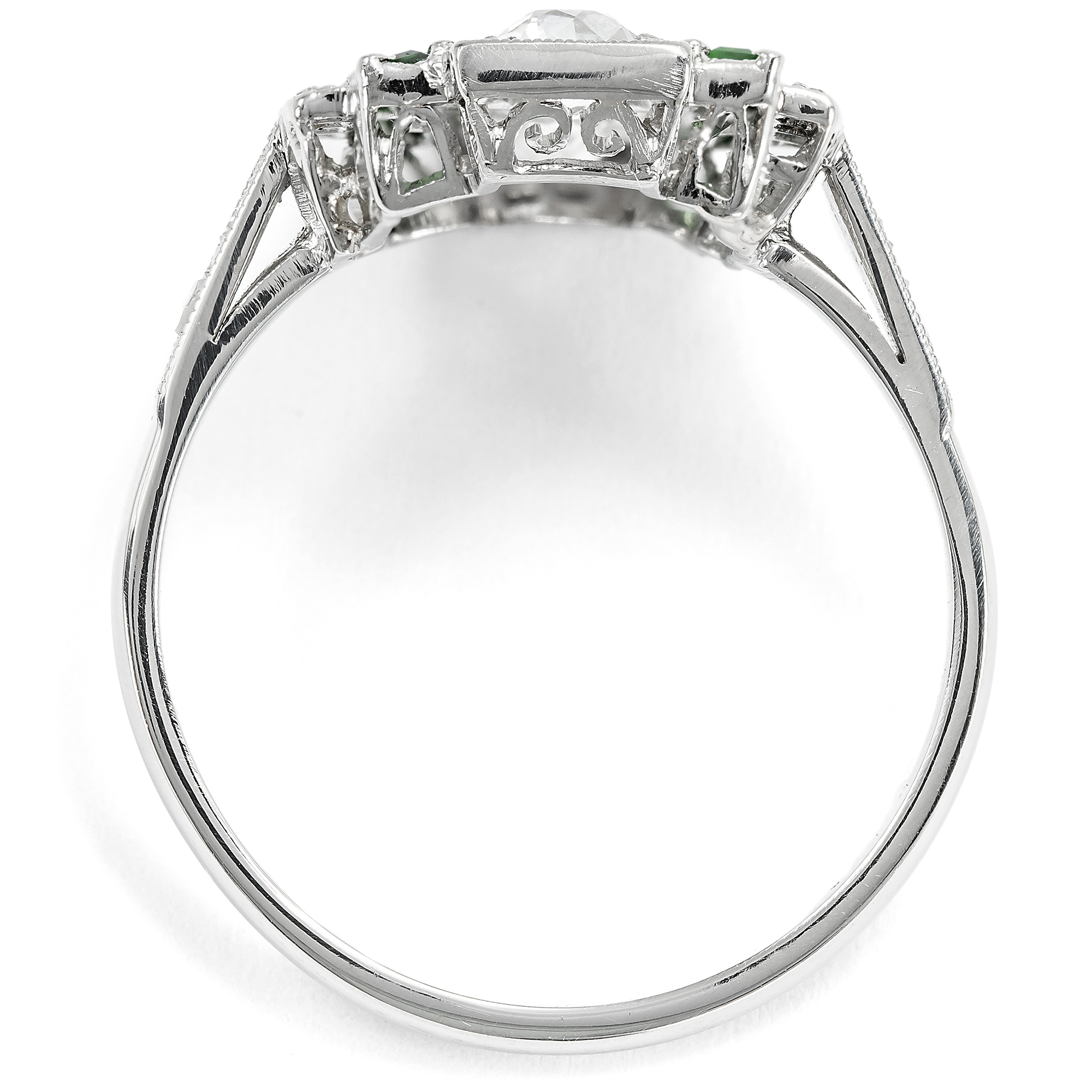627112-hofer-antikschmuck-Ausdrucksstarker-Art-Deco-Ring-aus-Platin-mit-Diamanten-und-Turmalinen-um-1930-Turmaline-im-Takt-der-Zeit_2