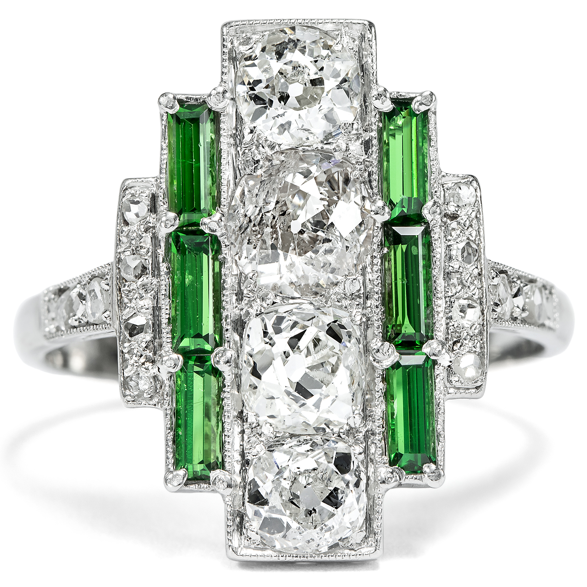 627112-hofer-antikschmuck-Ausdrucksstarker-Art-Deco-Ring-aus-Platin-mit-Diamanten-und-Turmalinen-um-1930-Turmaline-im-Takt-der-Zeit_4